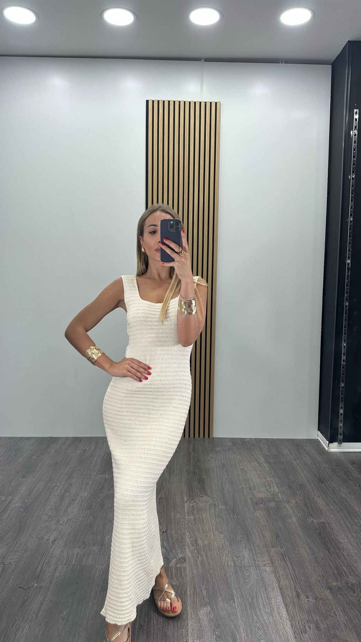 Abito SAMANTHA semplice e lungo