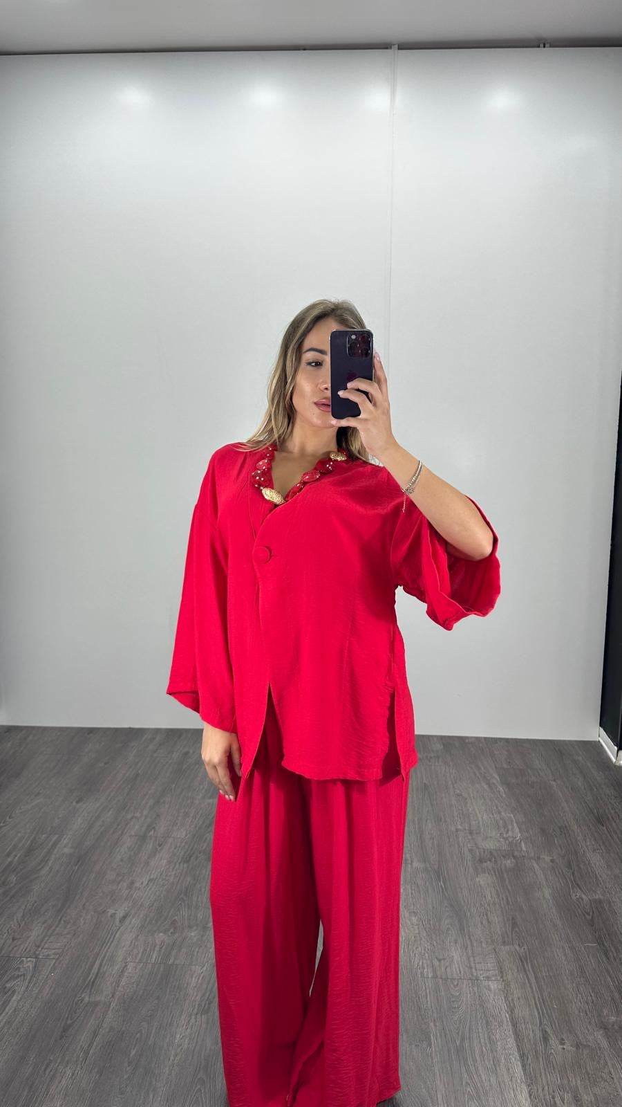 Coordinato over con bottoni low cost