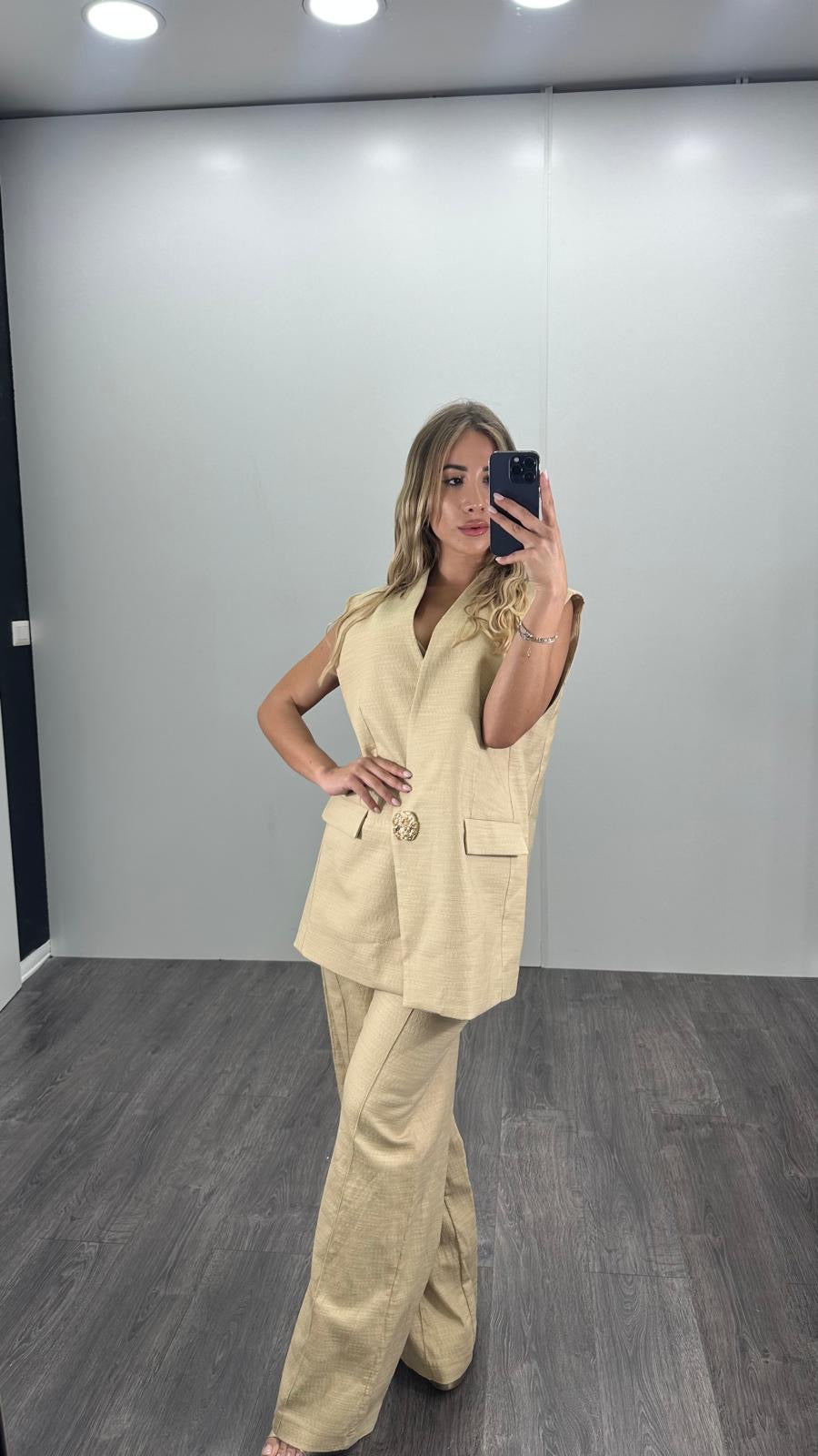 Set coordinato LUMINA con gilet e pantaloni