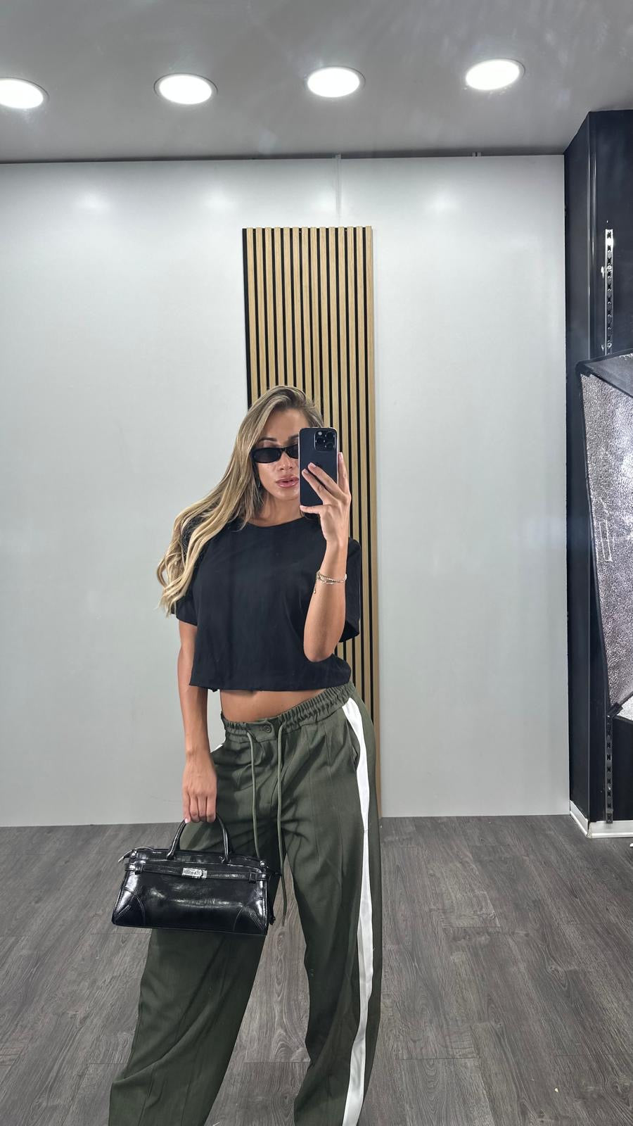 Pantaloni ROMINA con banda laterale