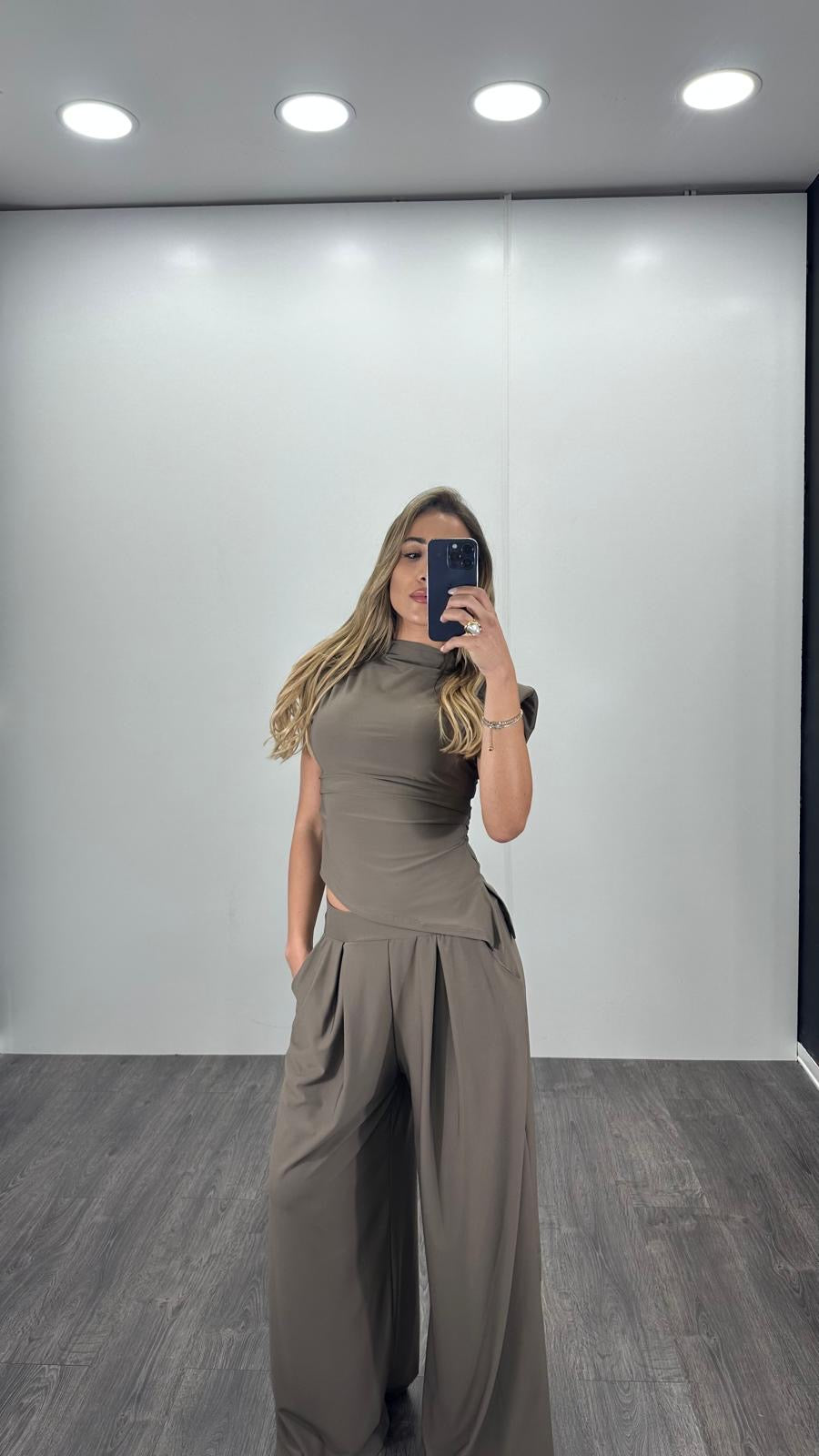 Coordinato GIADA asimmetrico con spalline