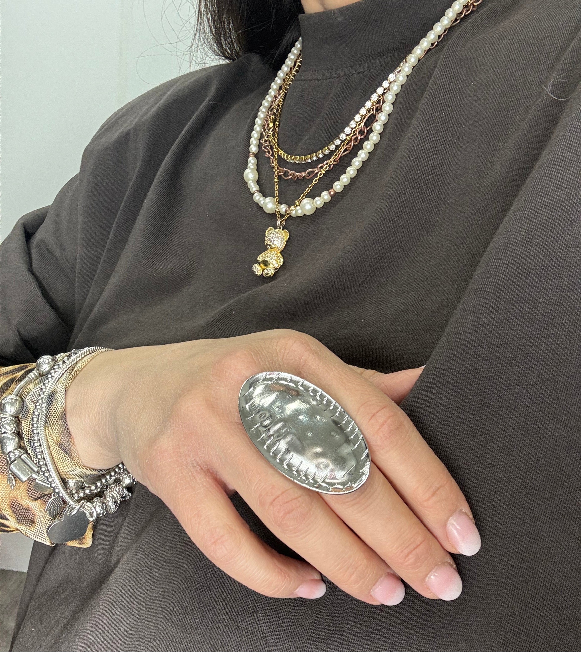 Anello placca ovale