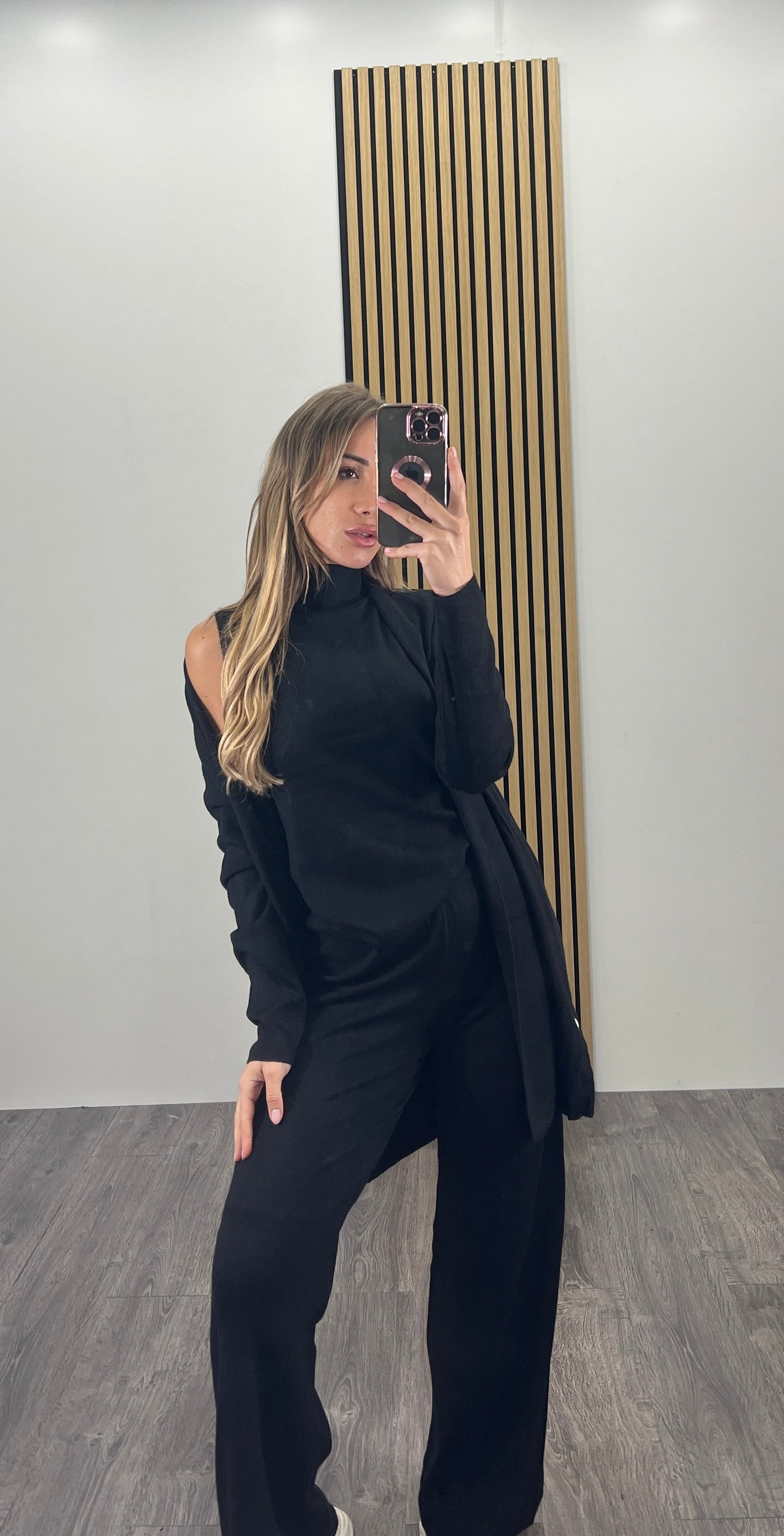 Coordinato tre pezzi in lanetta