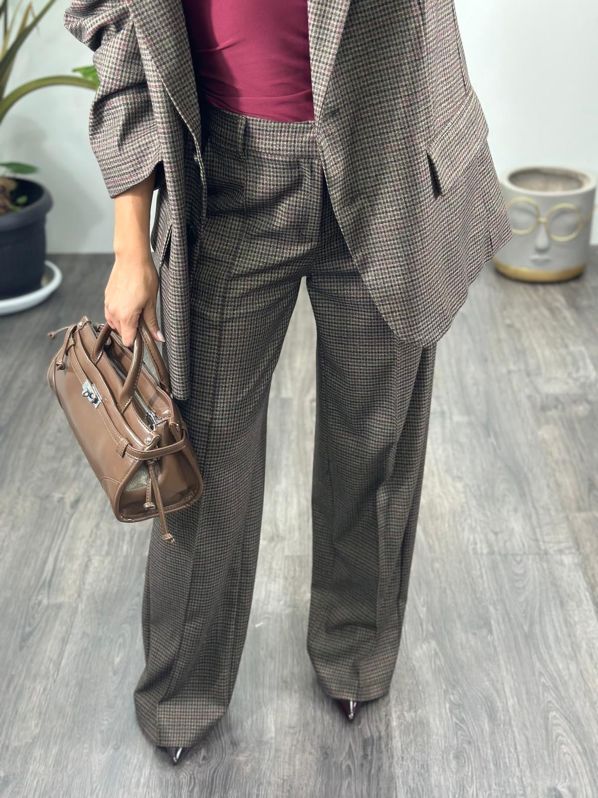 Pantaloni dritti a quadri