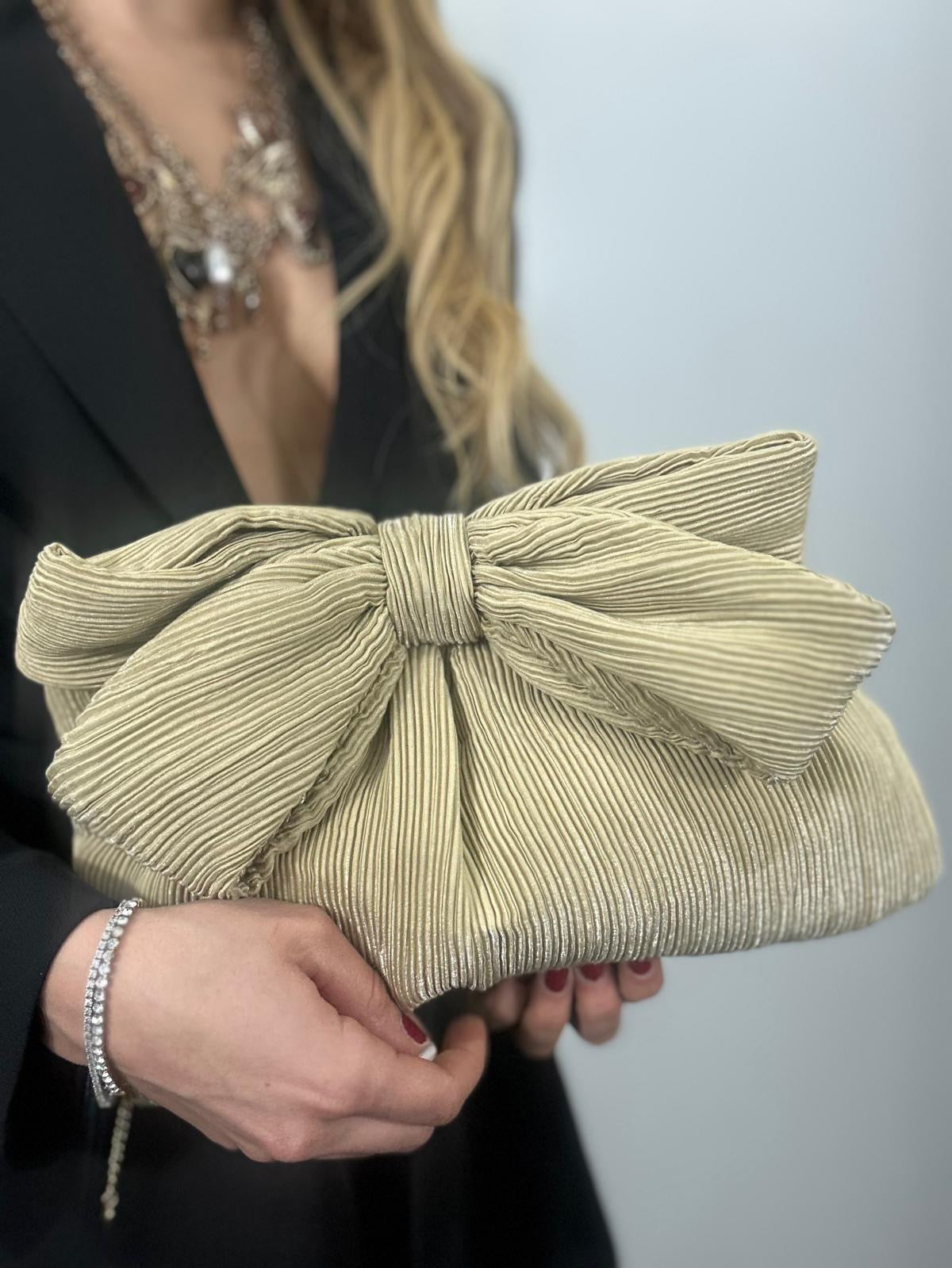 Pochette Cangiante con Fiocco
