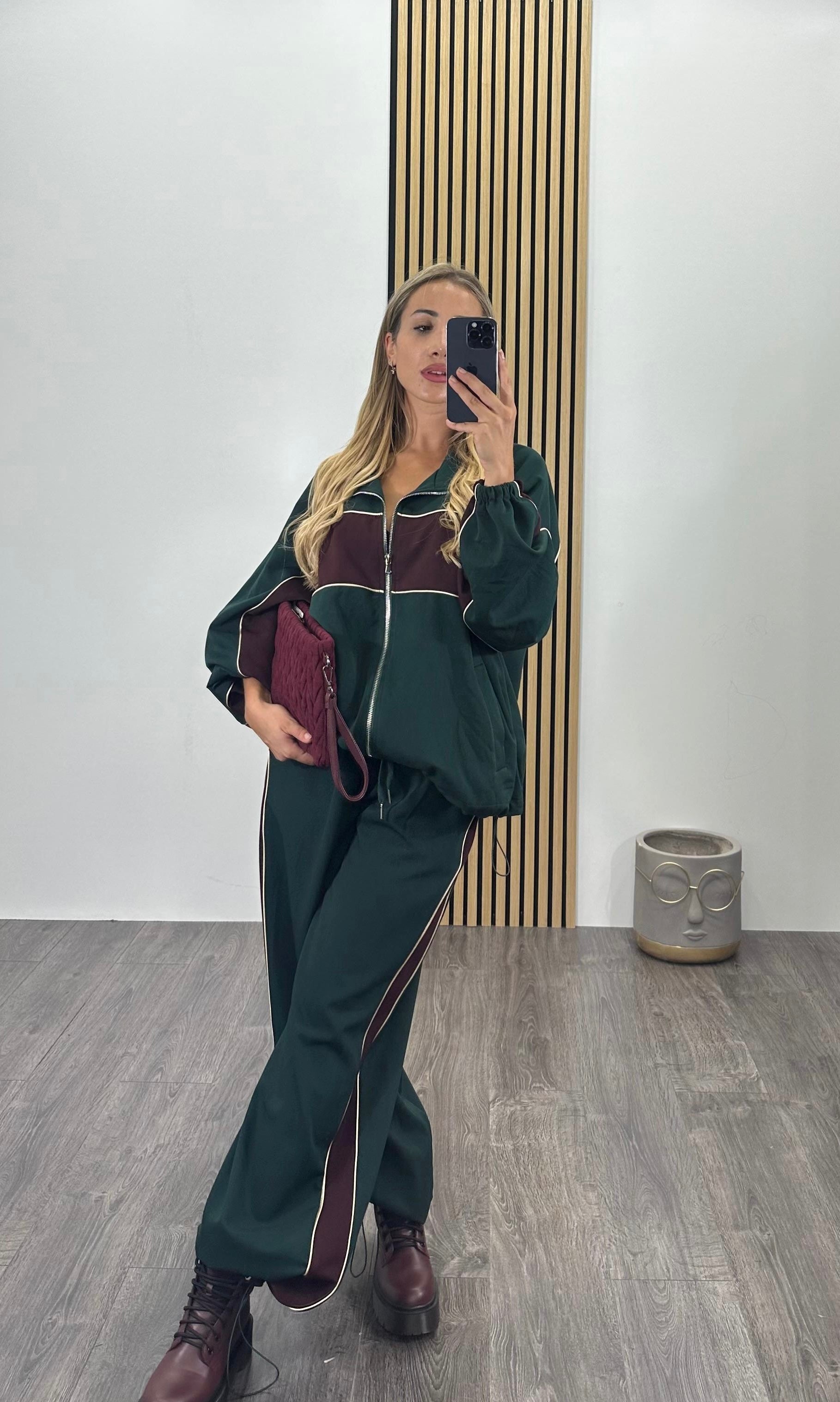 Tuta Sporty-Chic Lumina
