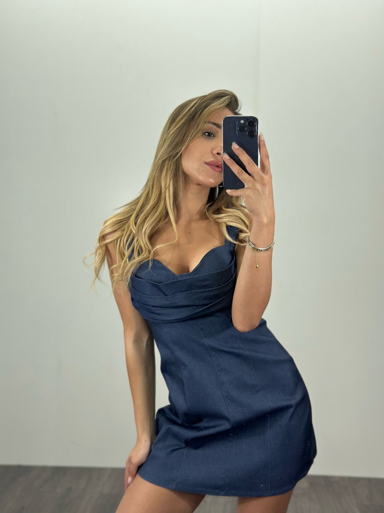 Abito corto MIA