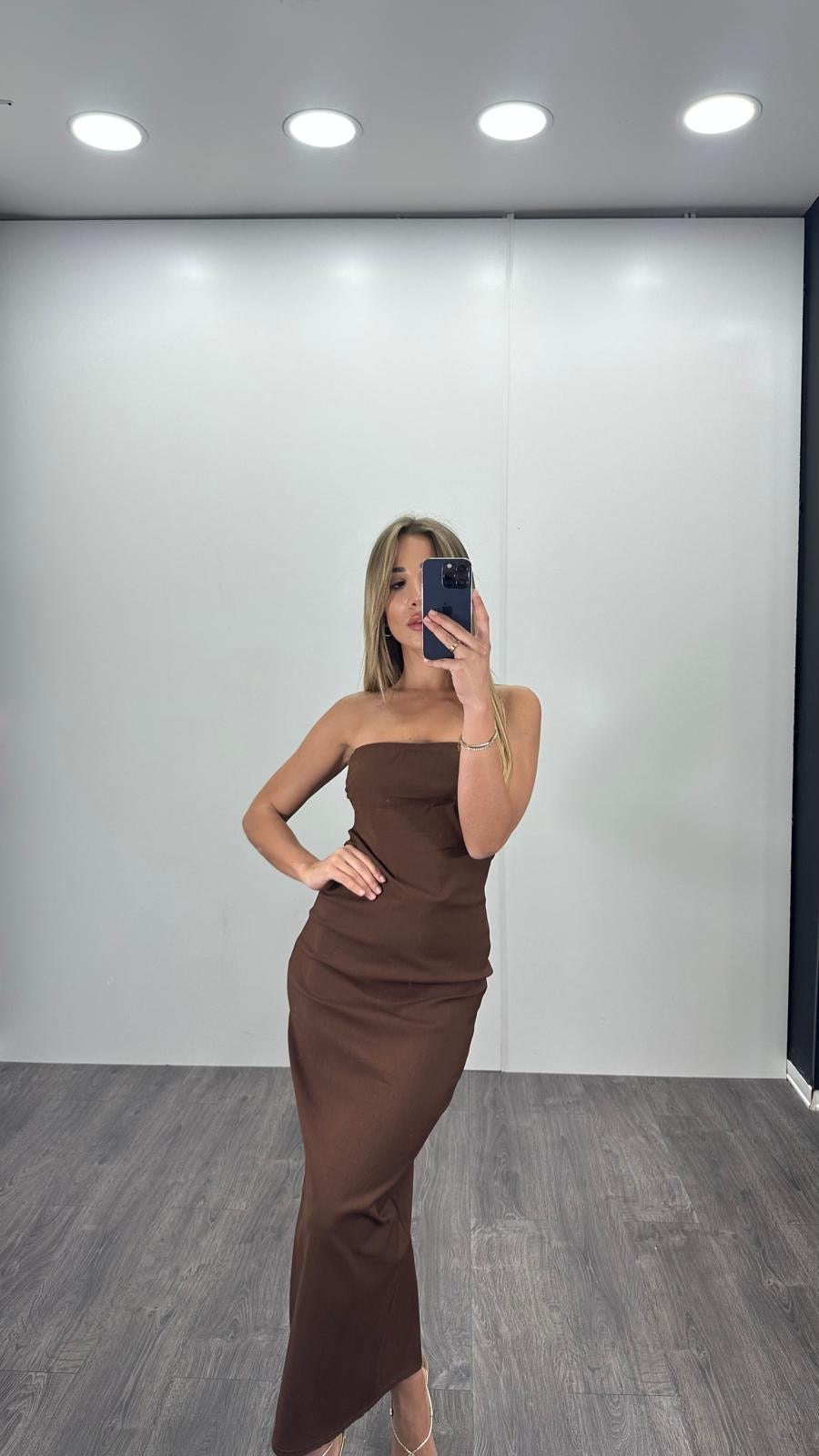 Tubino lungo a fascia low cost